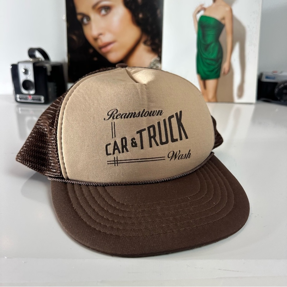 Vintage Reamstown Car & Truck Wash Trucker Hat | Mesh Snapback AmericanaWorkwear